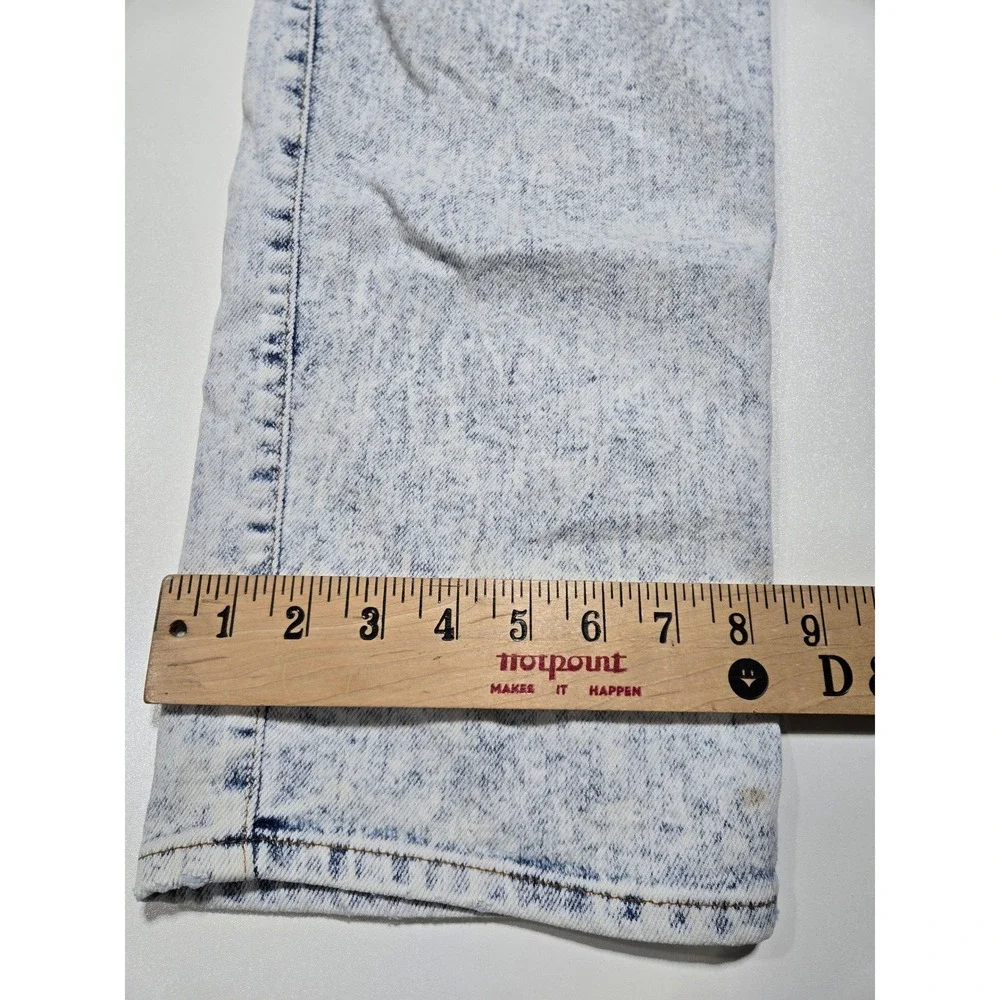 Levi's Light Blue Acid Wash Jeans Denim Straight Leg 38x30 Vintage USA‎